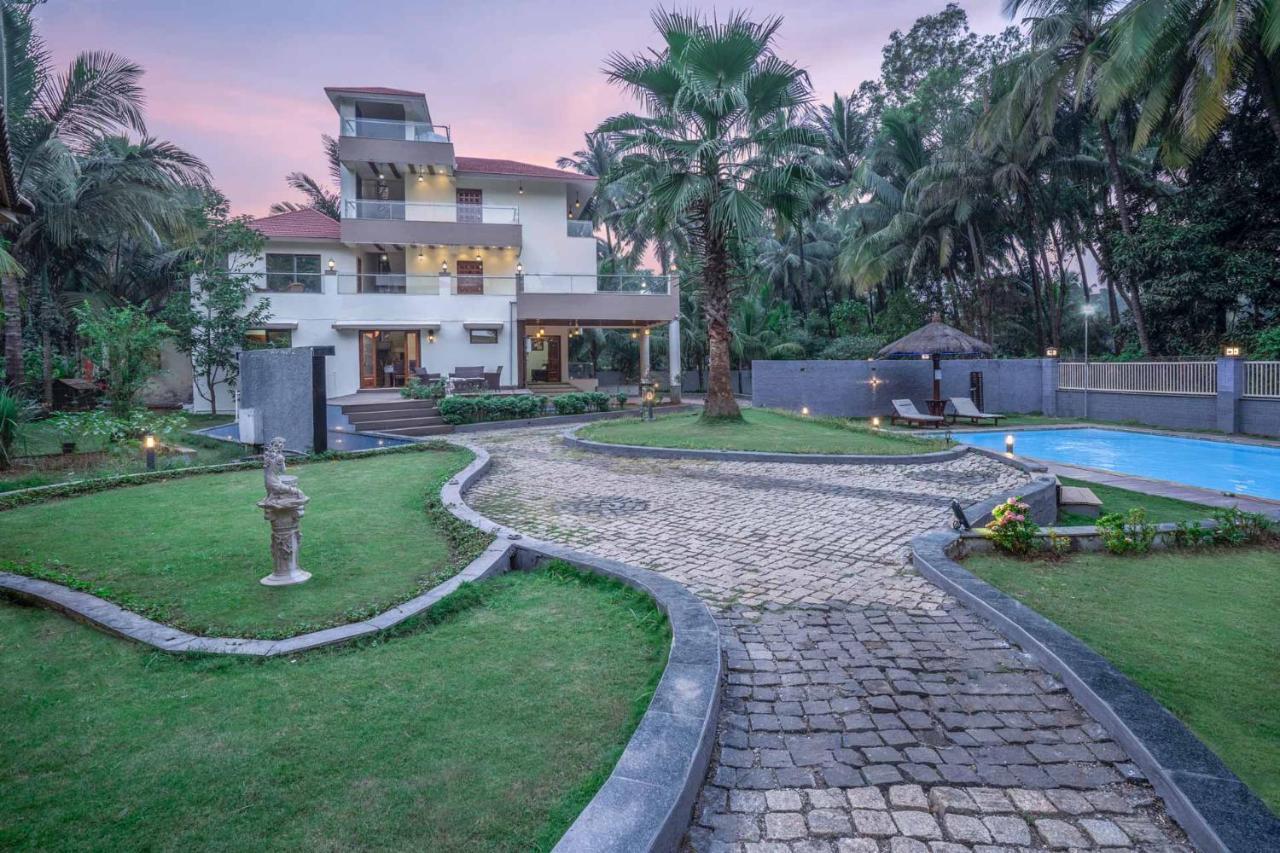Stayvista At Sparsh Villa アリバグ エクステリア 写真